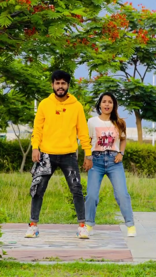 @dance_xi_vishal