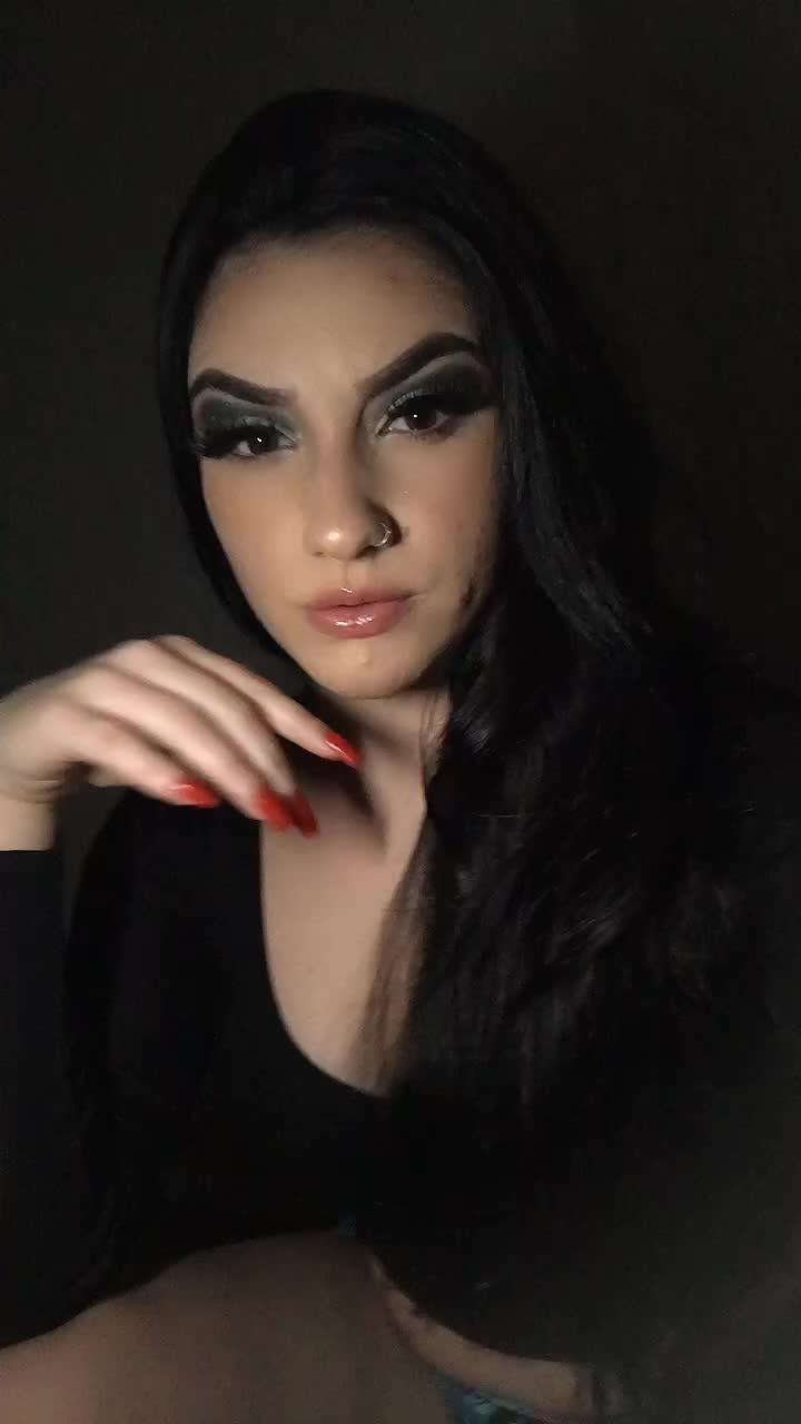 @Anna Furtado