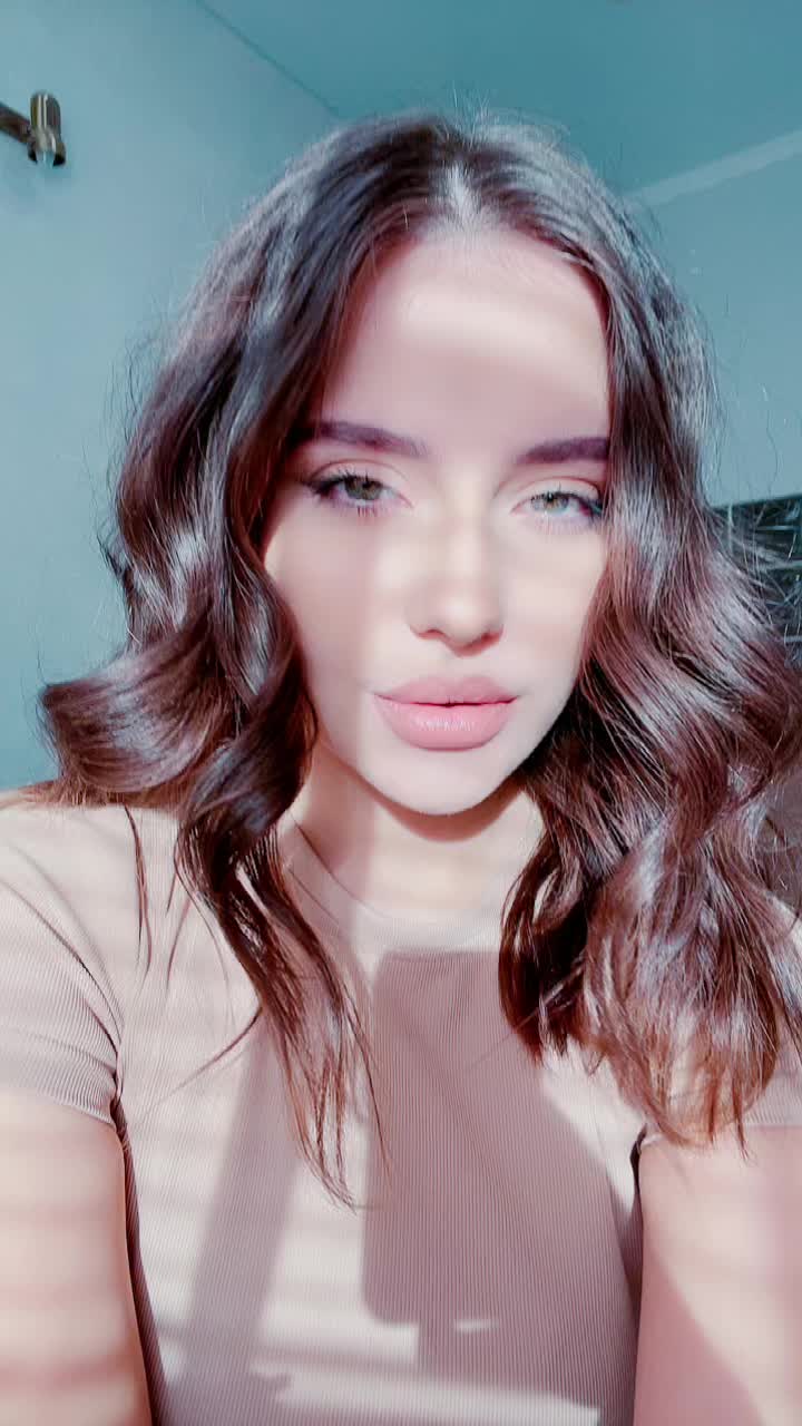 @😈