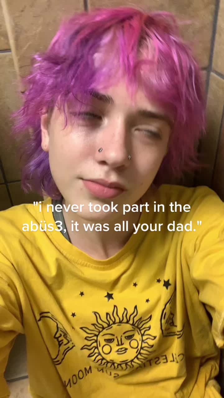 @🫂