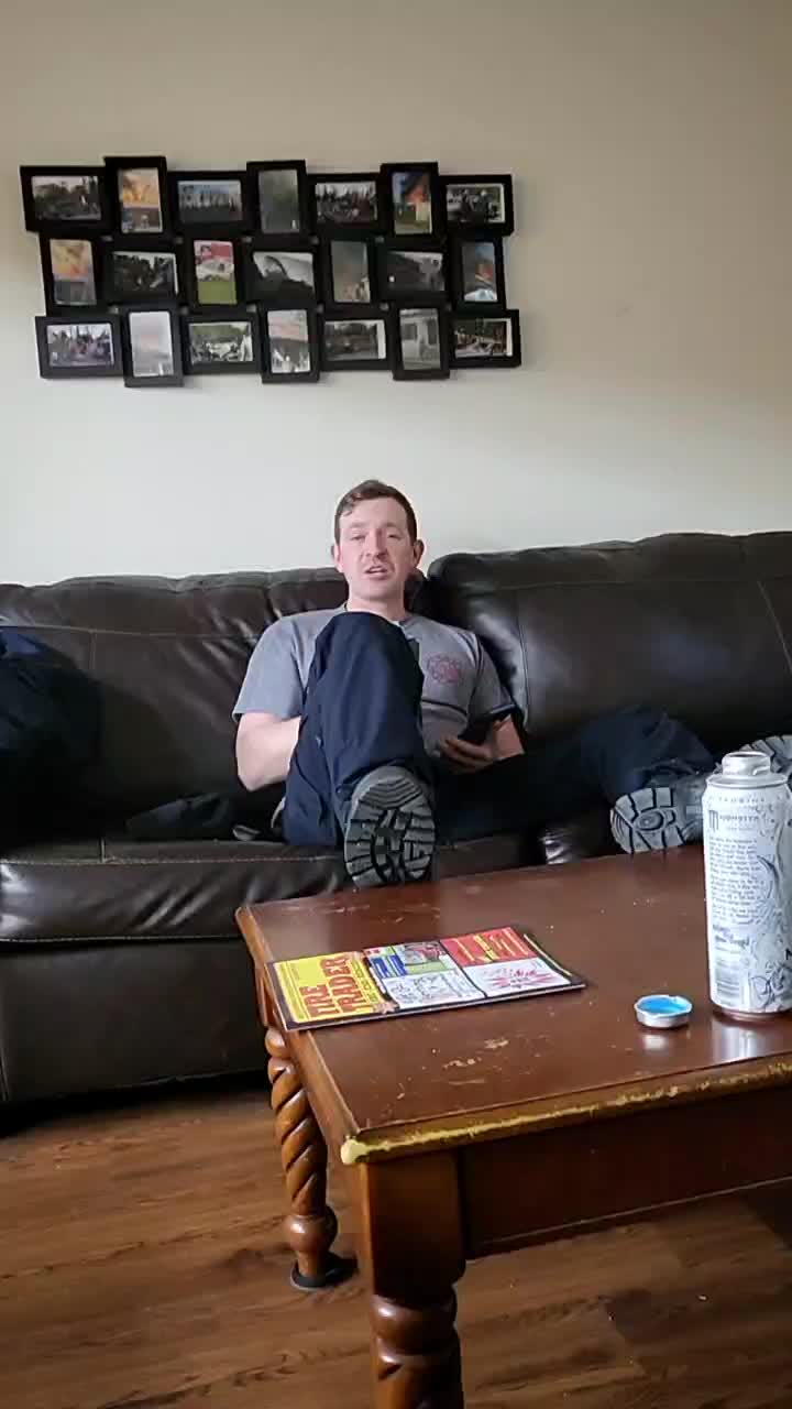 @_brokeassdaddy