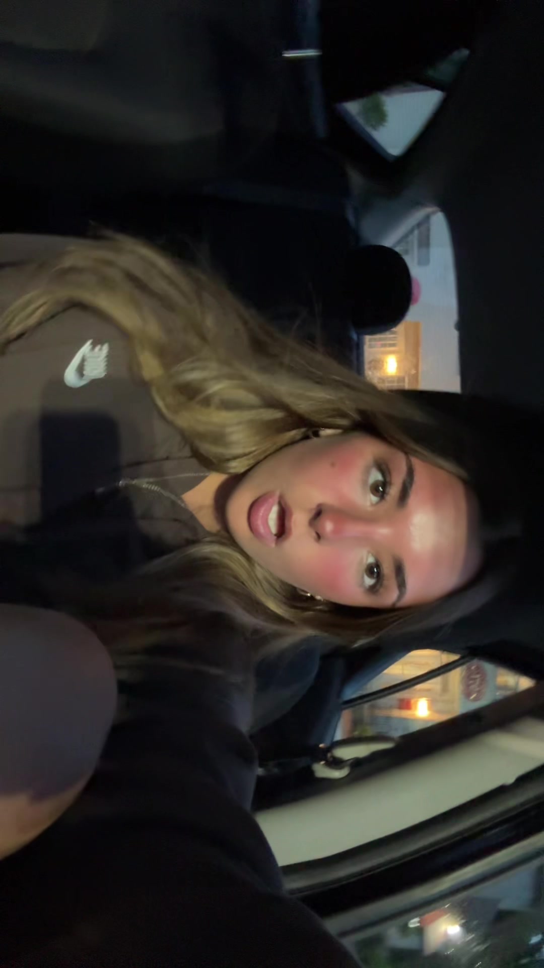 @livvy lu