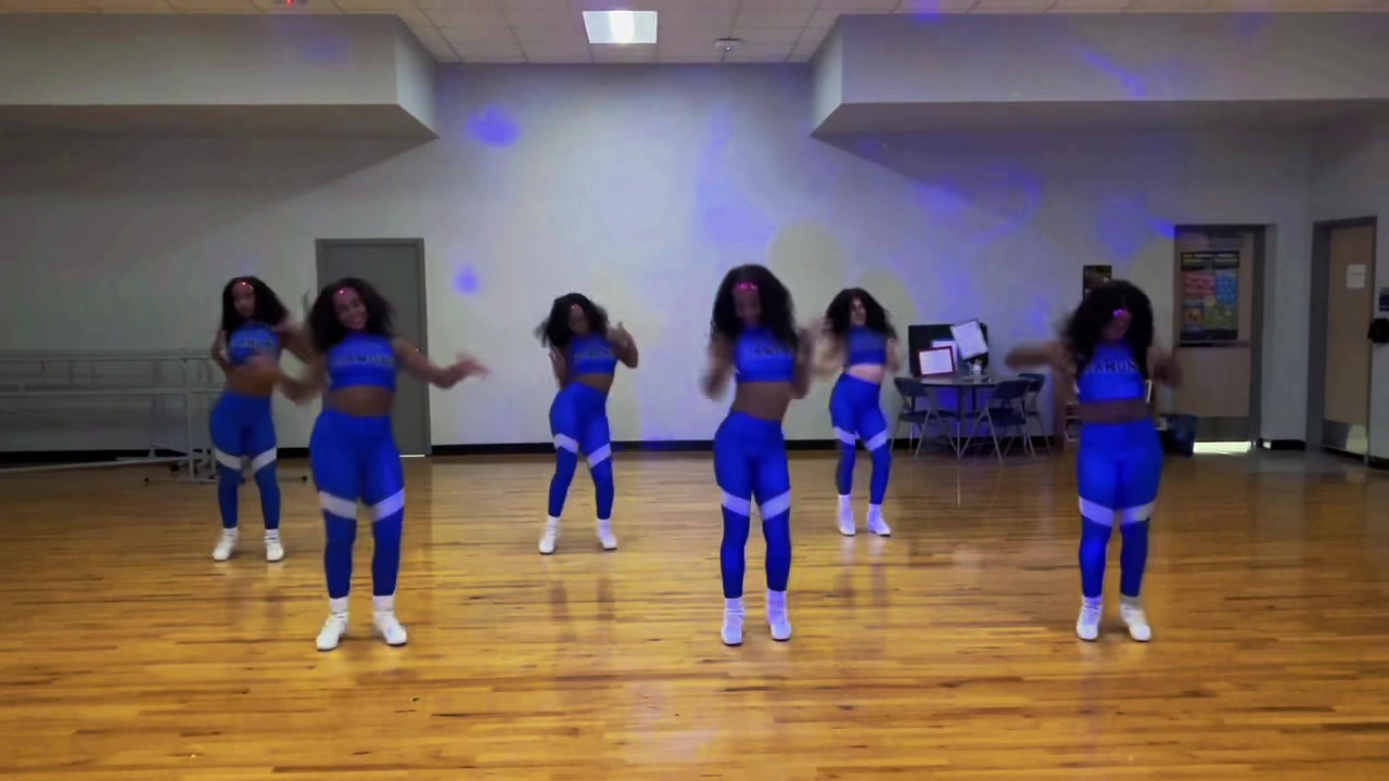 @WestburyBlueDiamonds