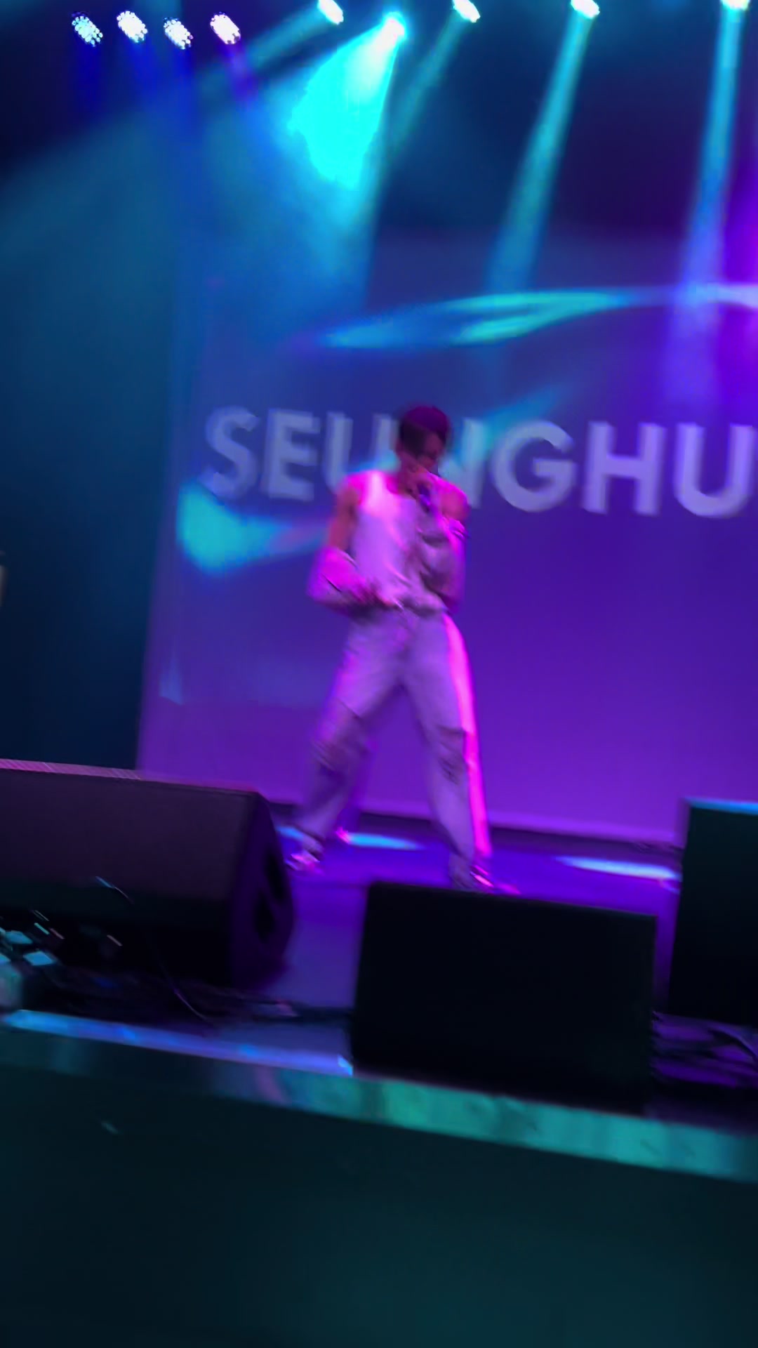 @yeonjun&rsquo;s arm rest