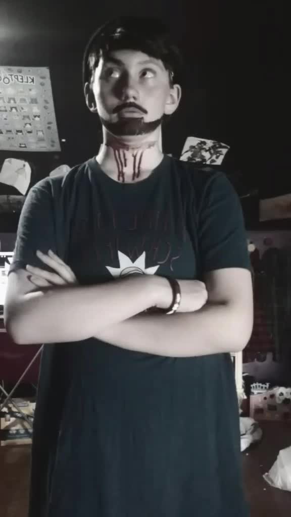 @@_cosplayfoxboi_