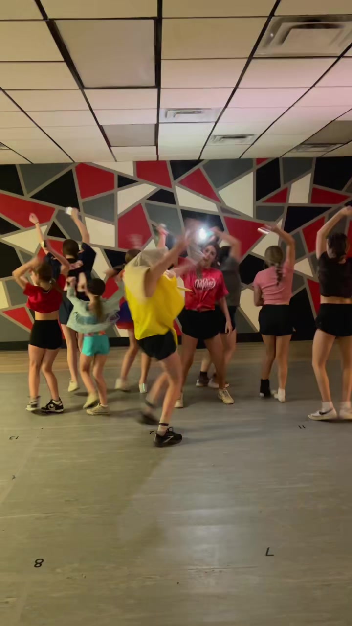 @Hollywood Dance Co