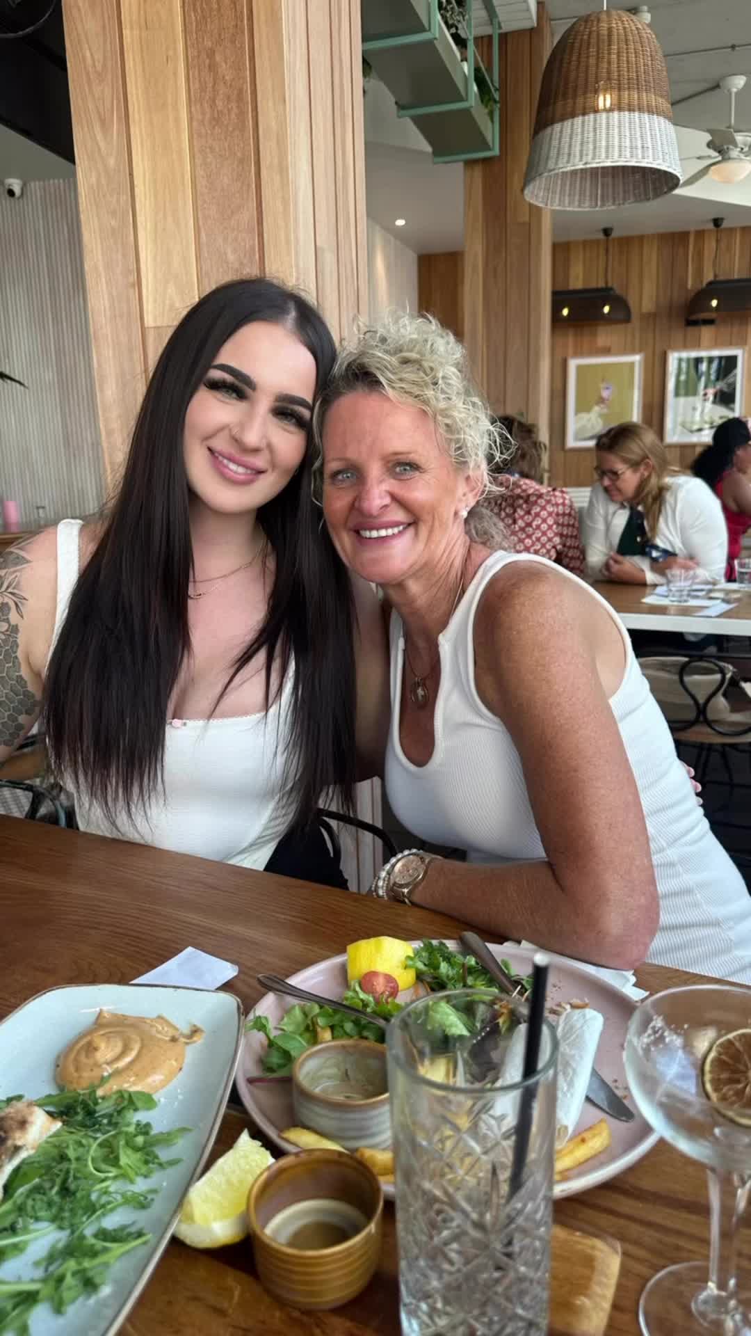 @fifty.fit.feeling.fab