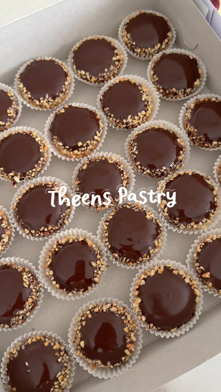 @THEENSPASTRY