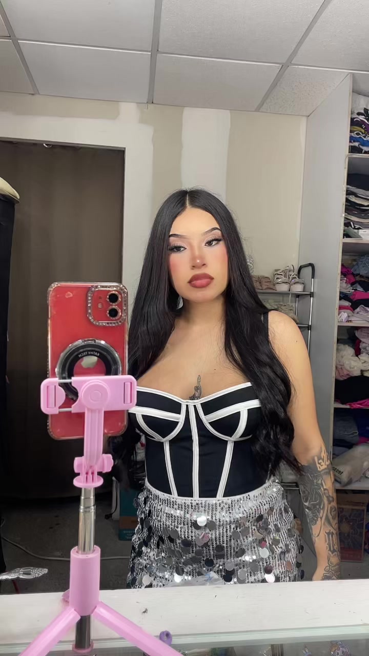 @Ariii💖💖🎀🧃