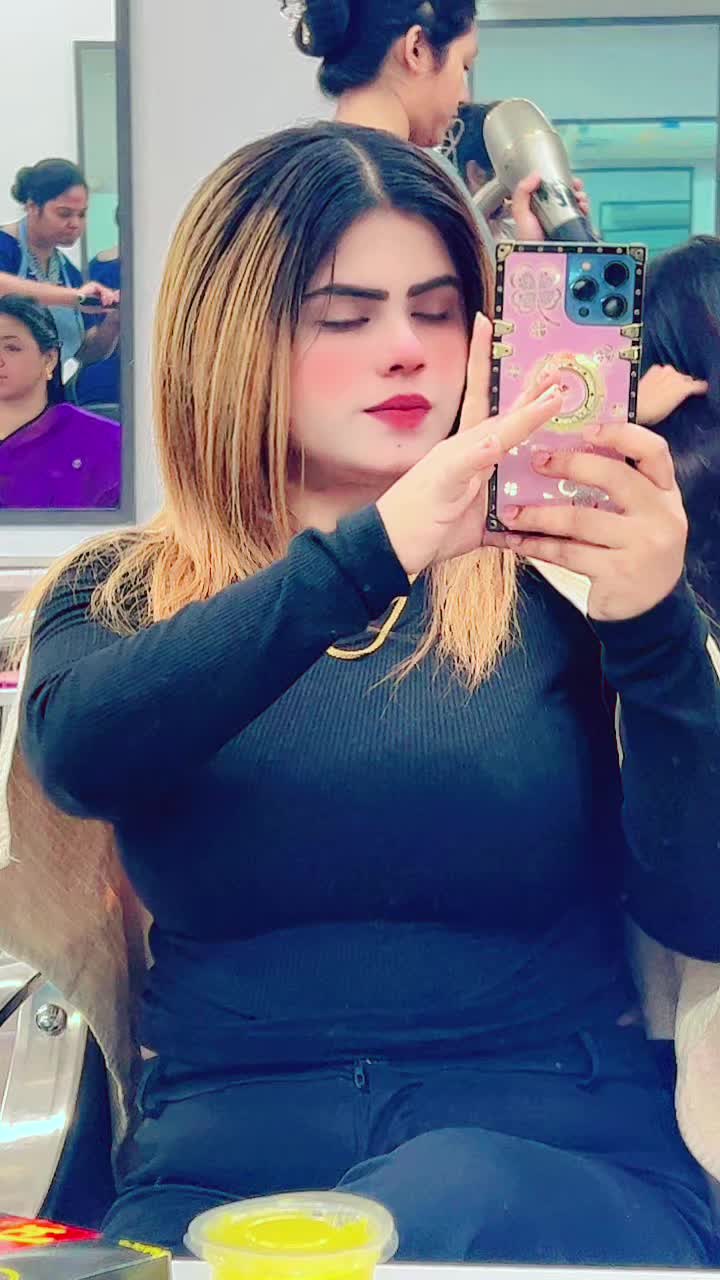 @BaRbY🥀NiSi
