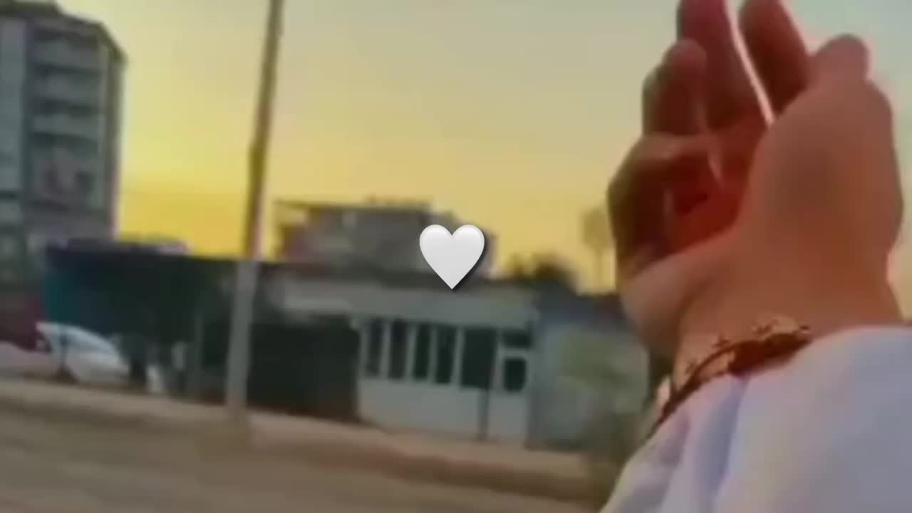 @👤