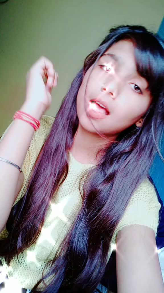 @Royal 😍ishani✌