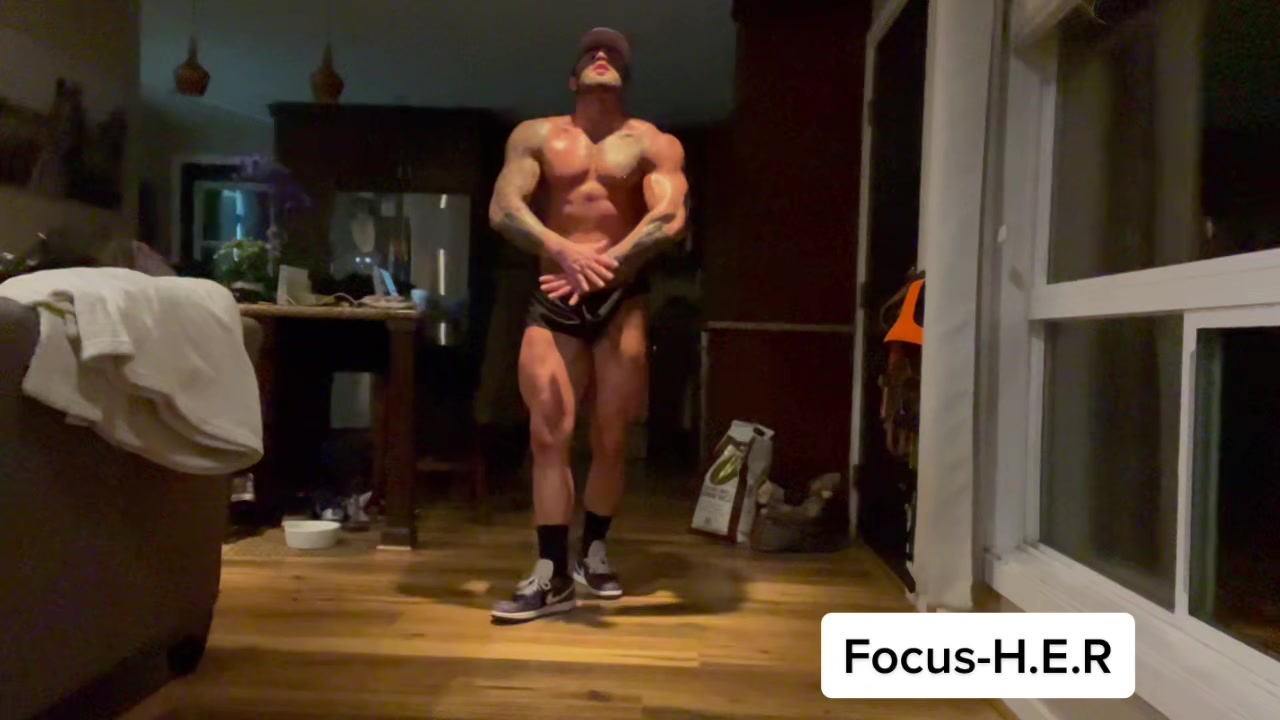 @The.dancing.bodybuilder