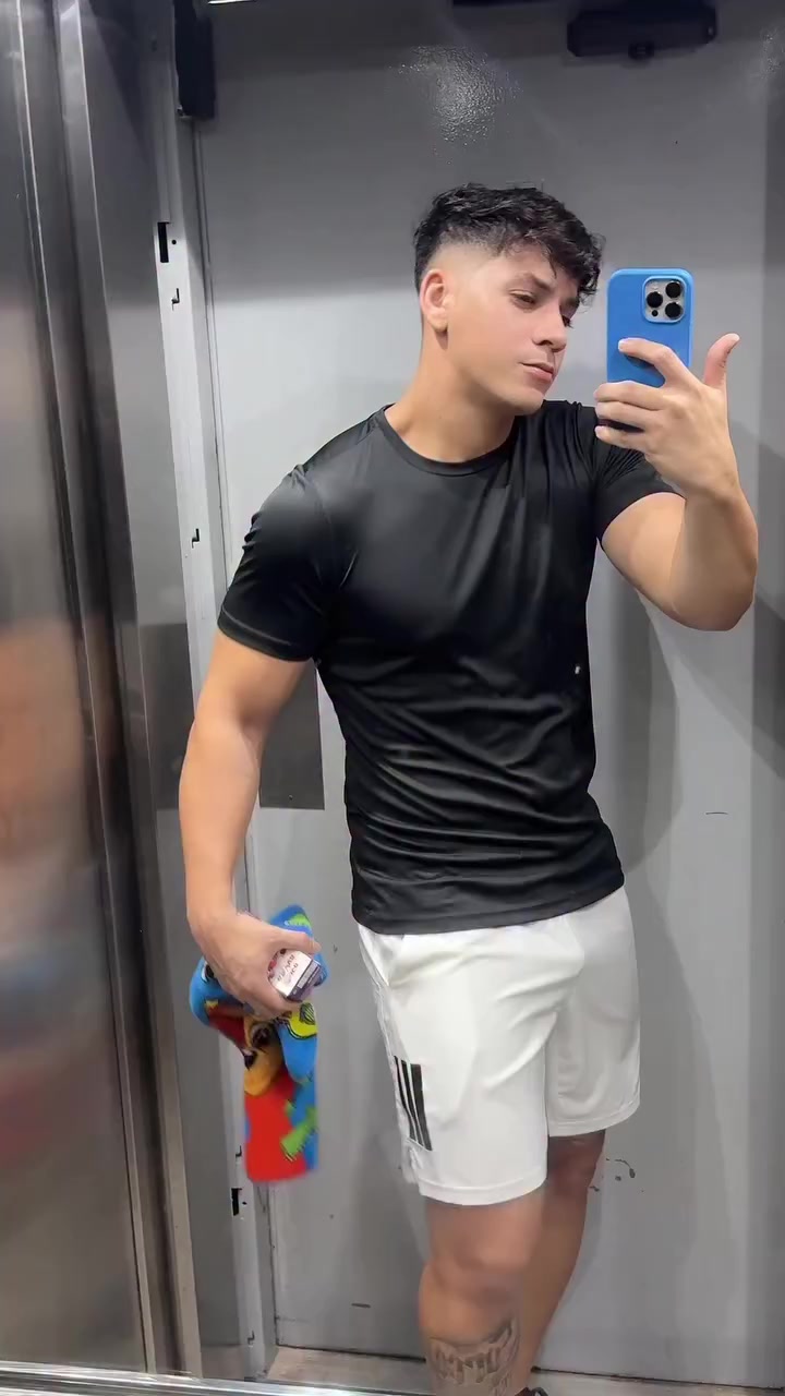 @Pietro Mateus Fan_Page