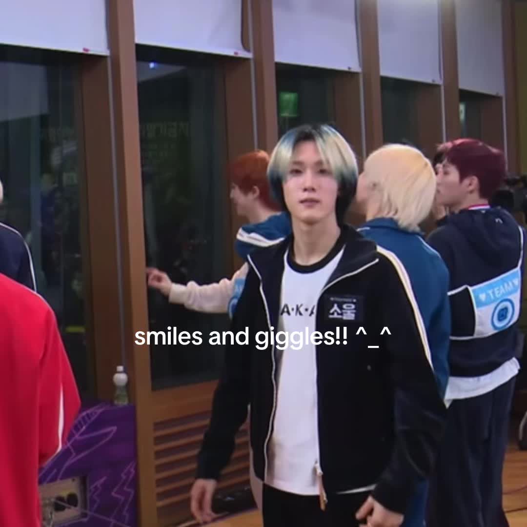 @elle (ෆ˙ᵕ˙ෆ)♡ ๋࣭ ⭑