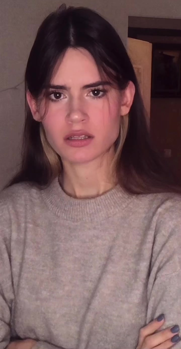 @Русская Лили Джеймс