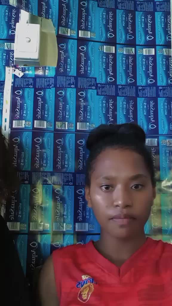 @user882678140285