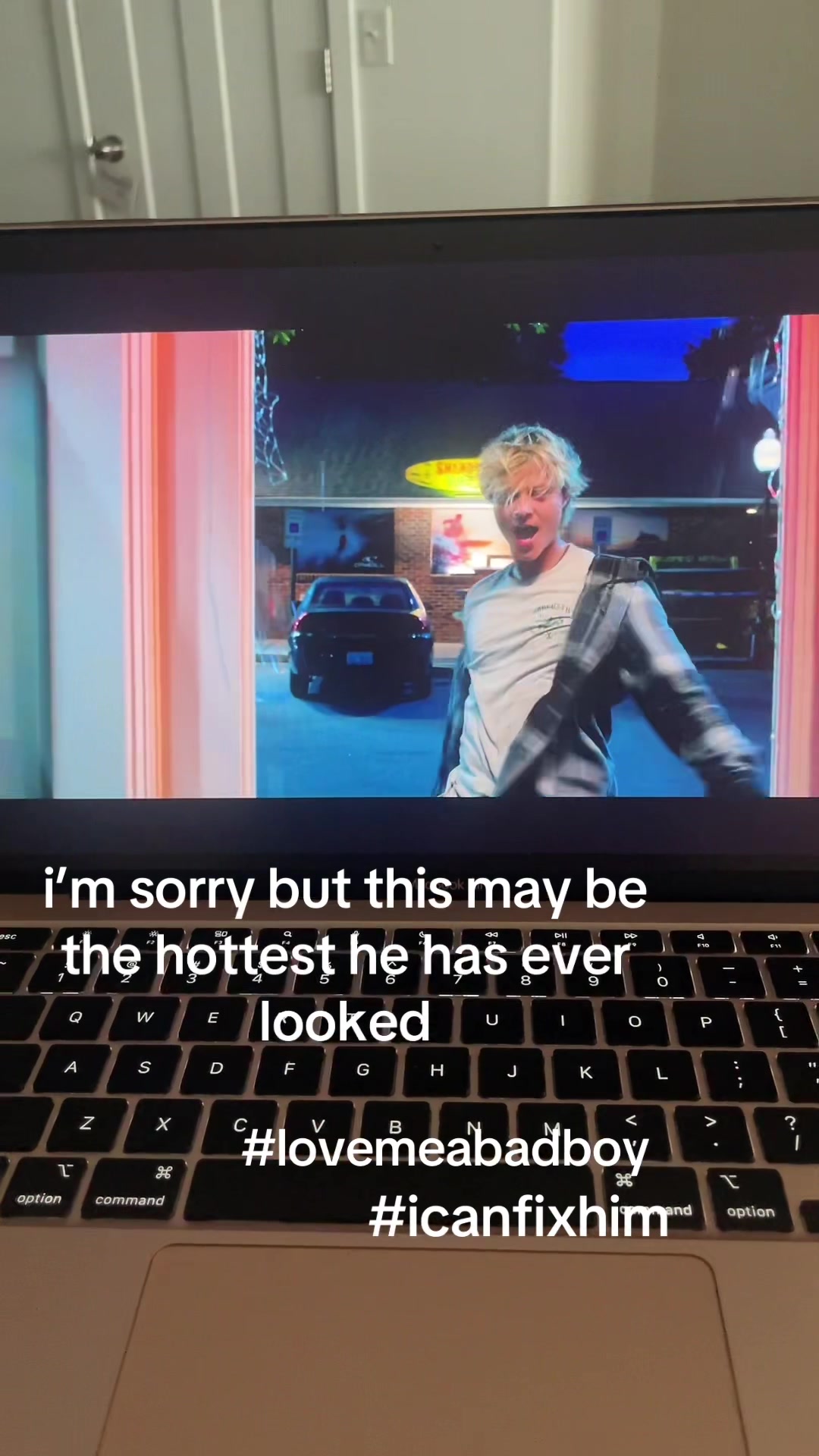 @ella