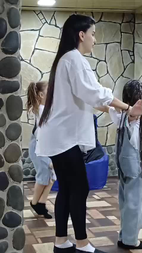 @Aylin_Rəqqasə_