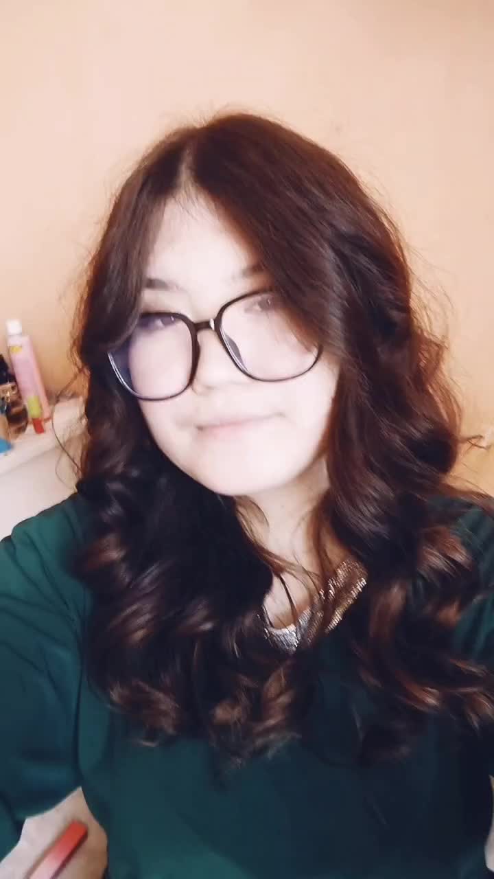 @🖤