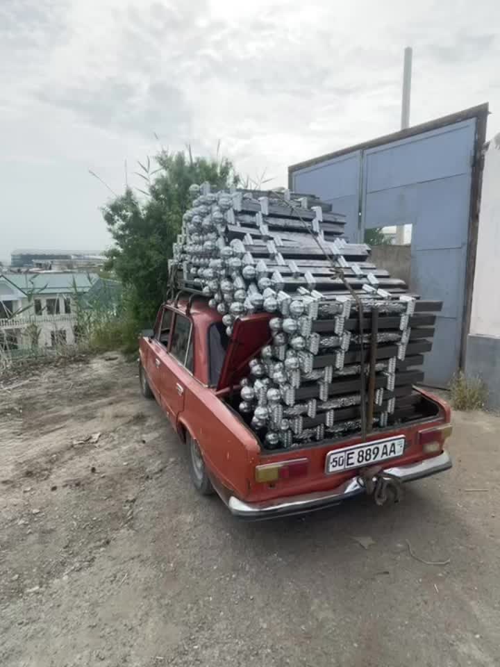 @GOLDMETAL