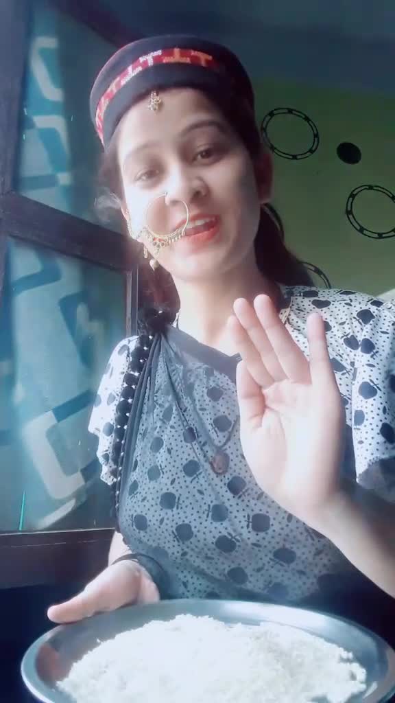 @khantwal&hearts;️ queen👑&hearts;️