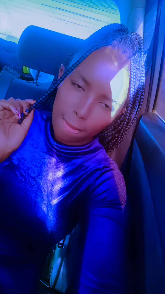 @Lauryn&hearts;️035