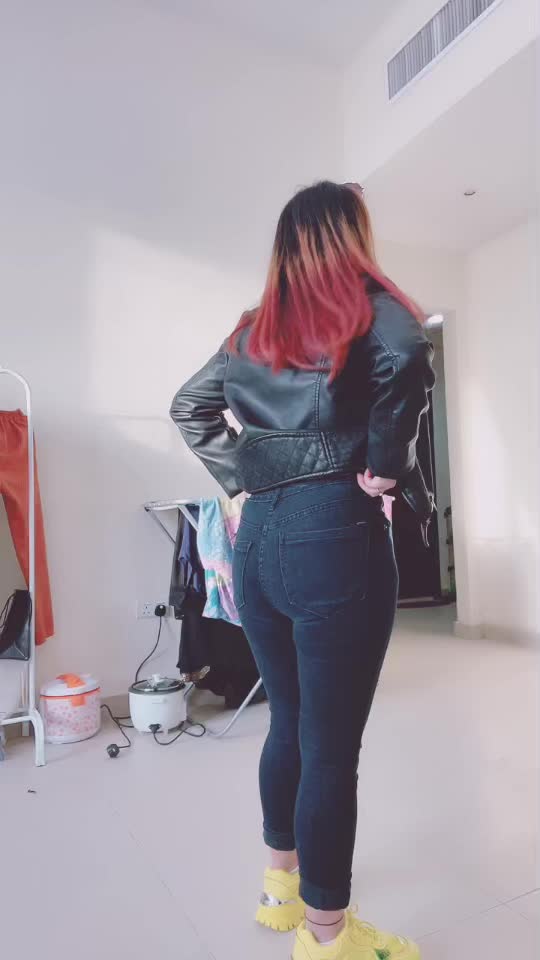 @Deepa_gurung