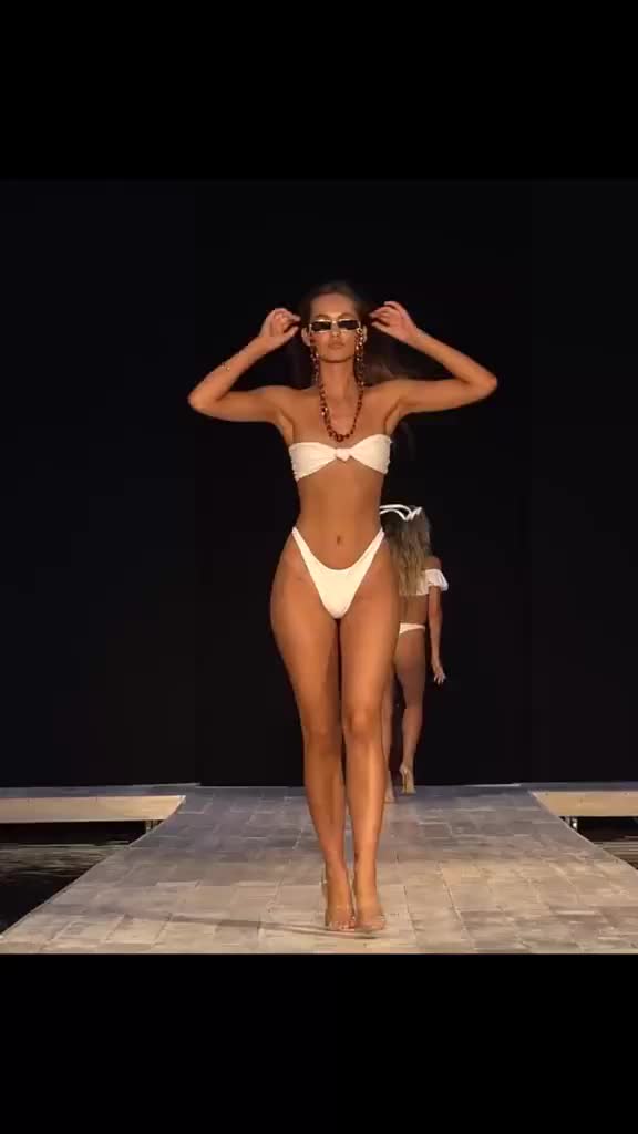 @bikini.hub