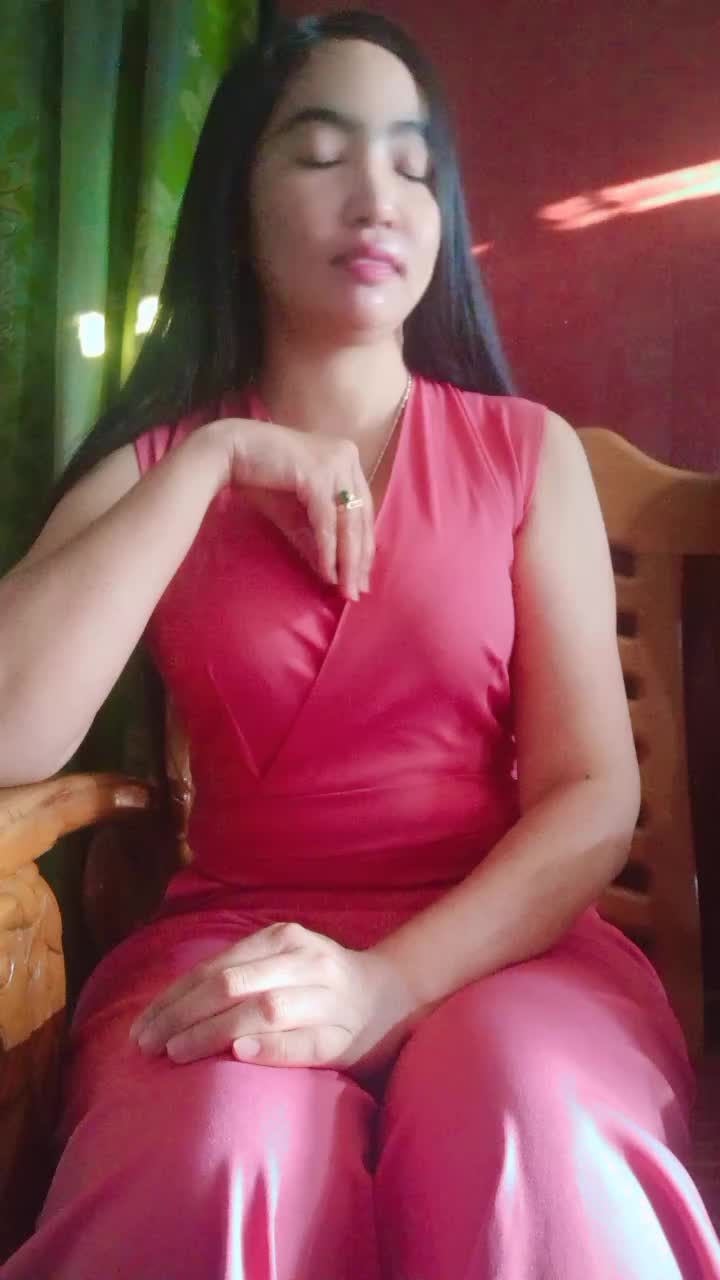 @Khine Zan
