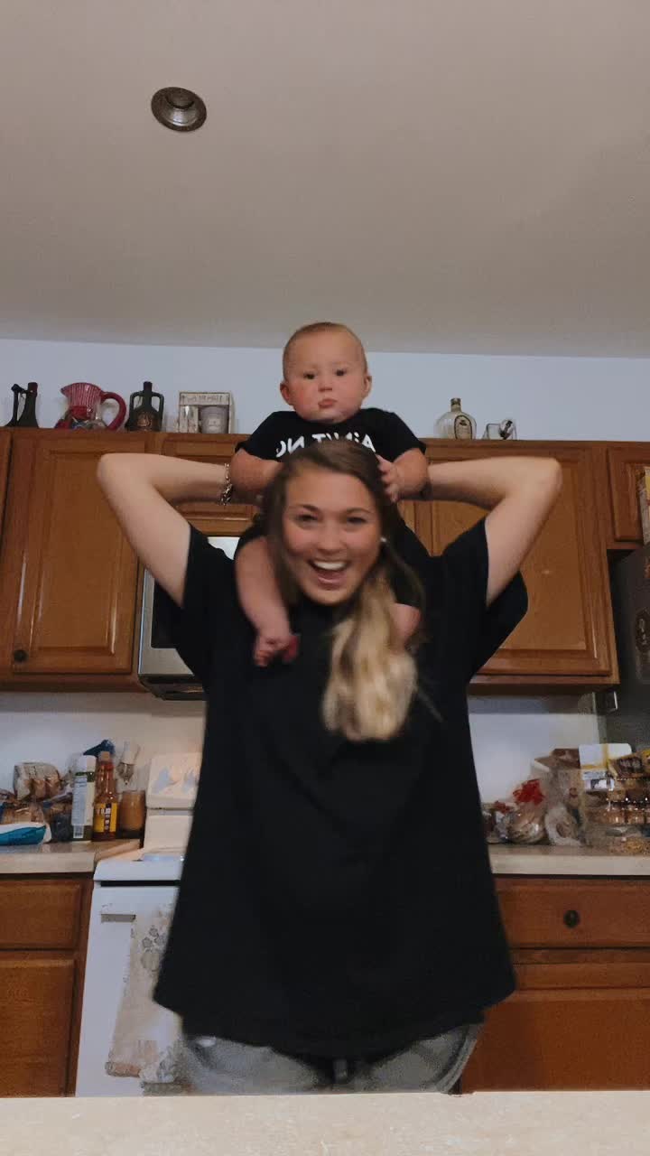 @randi • sahm 🖤