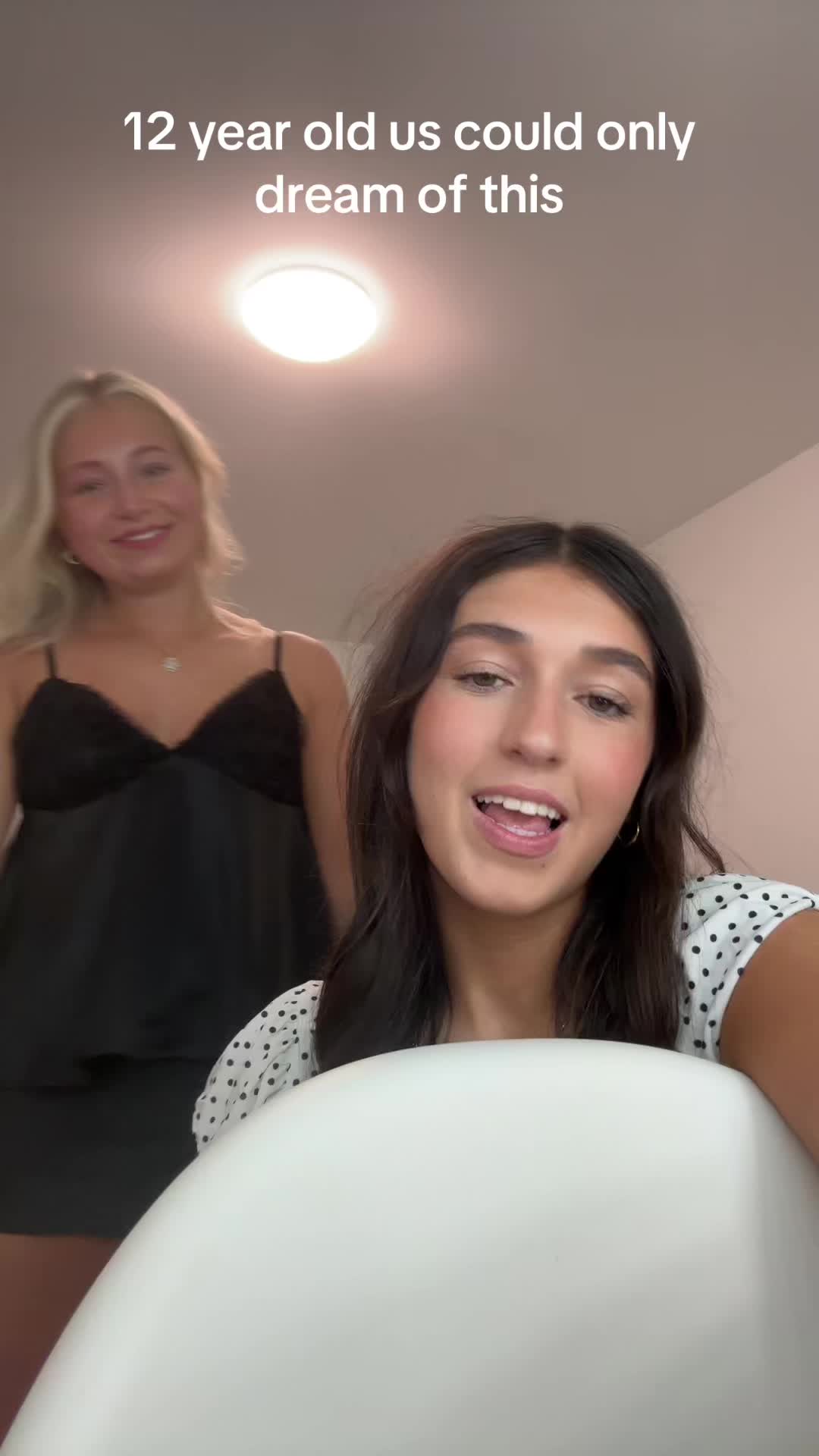 @ella
