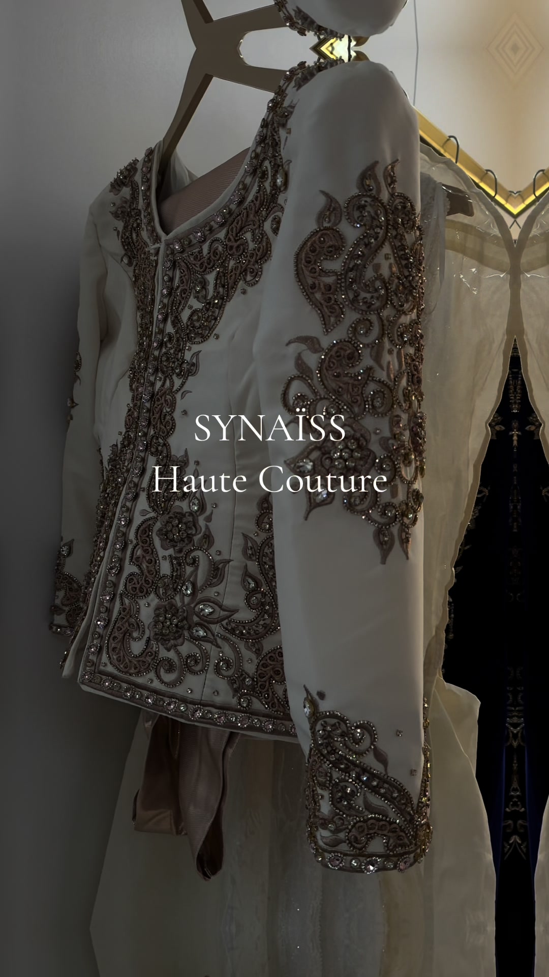 @synaisshautecouture