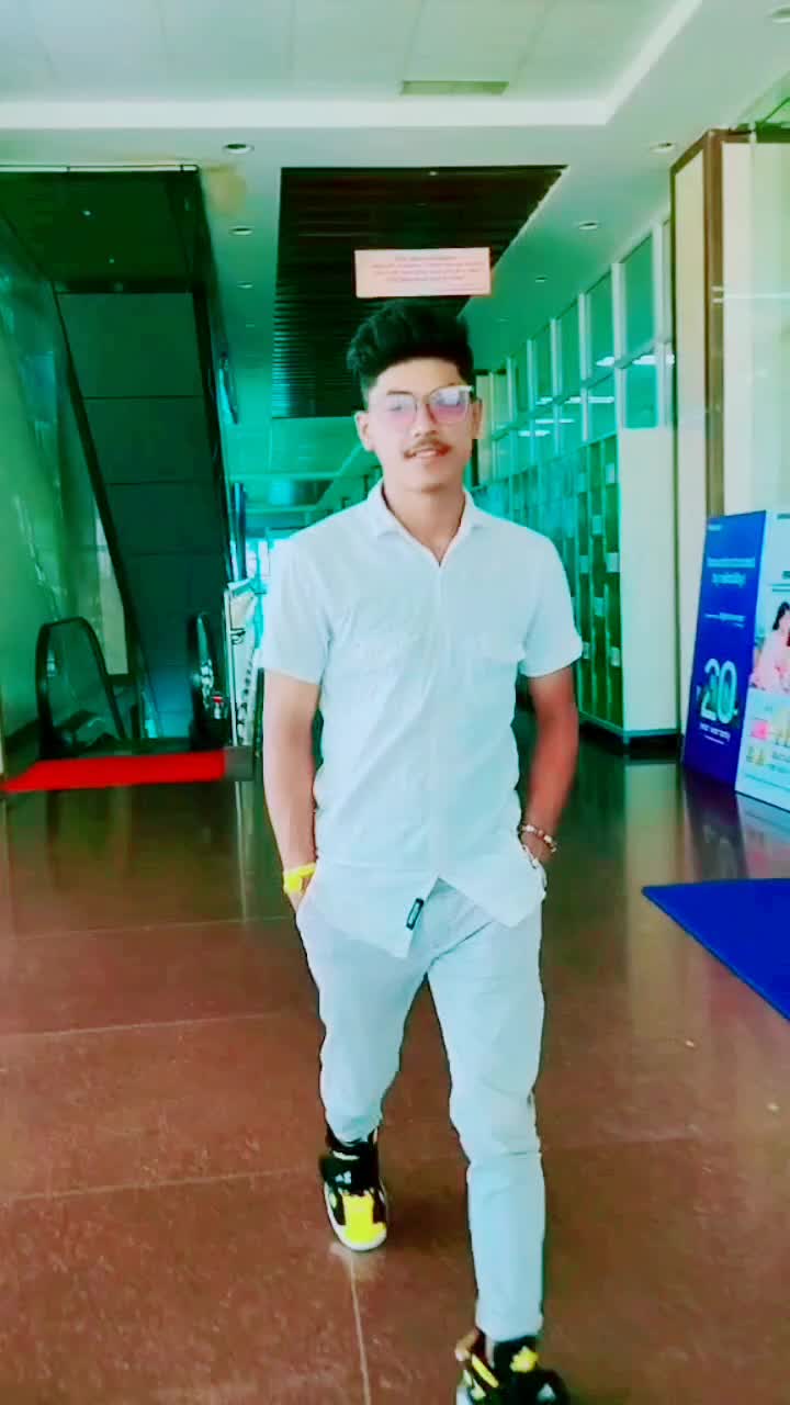 @milan thapa💔💔