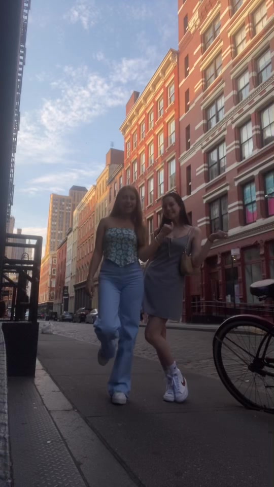 @mia_kogan