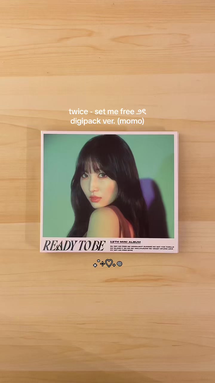 @JEENA ✿