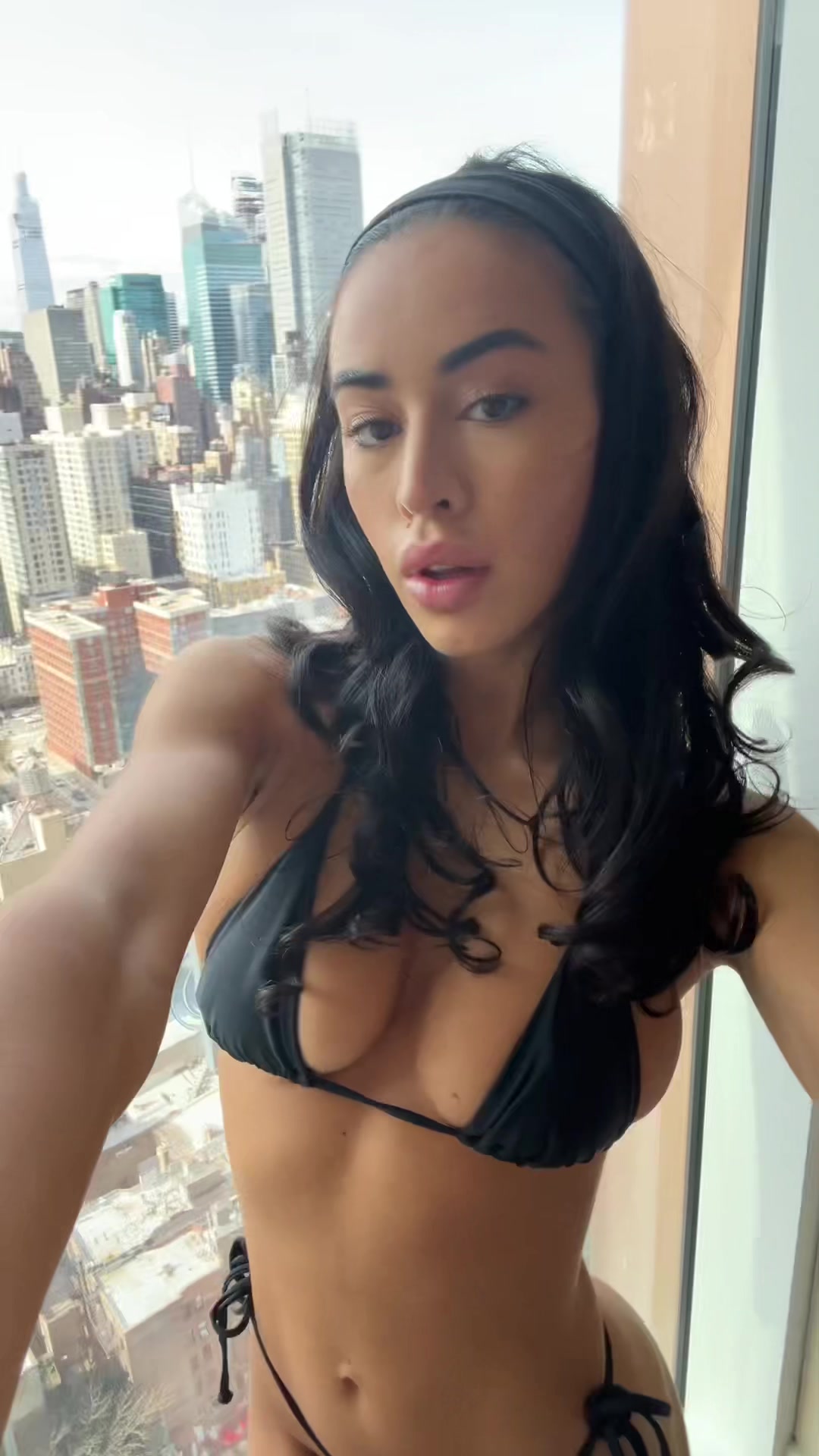@BellaBonita