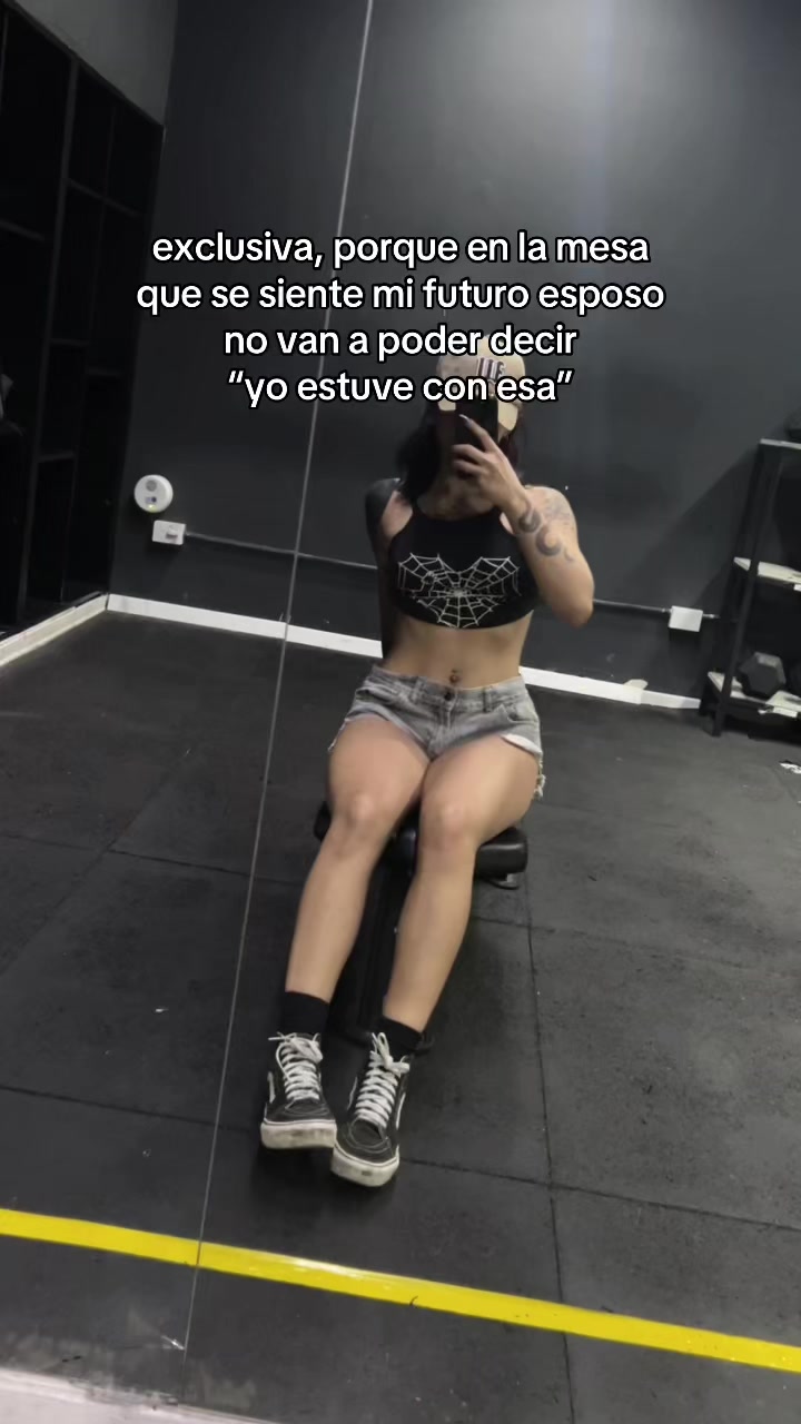 @urthickbaddie