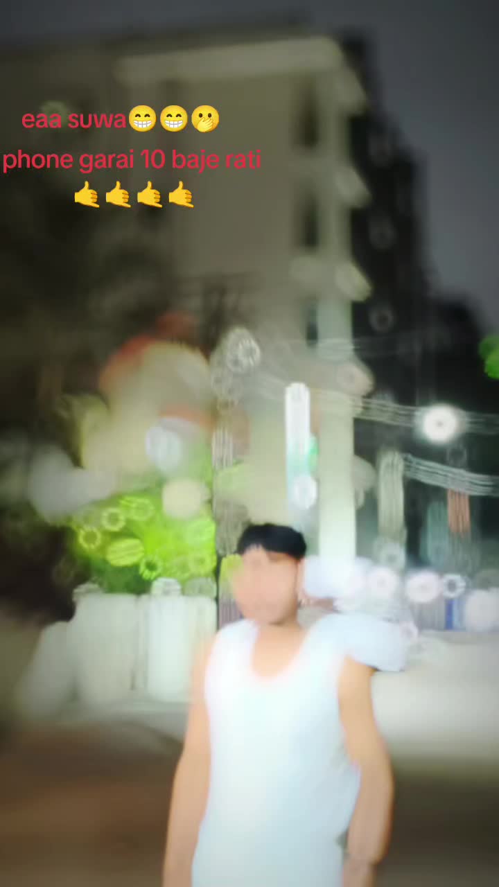 @🫂👩&zwj;❤️&zwj;👨
