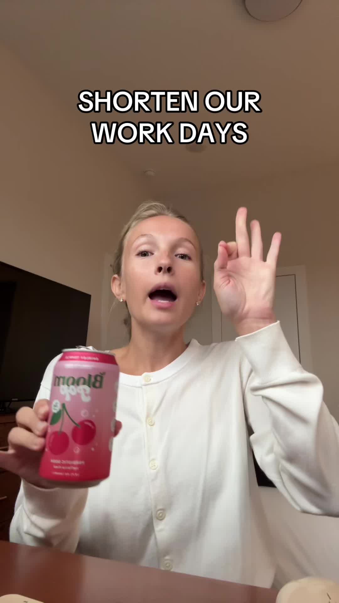 @caitlinminutes