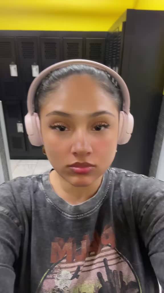@shanellytoobad