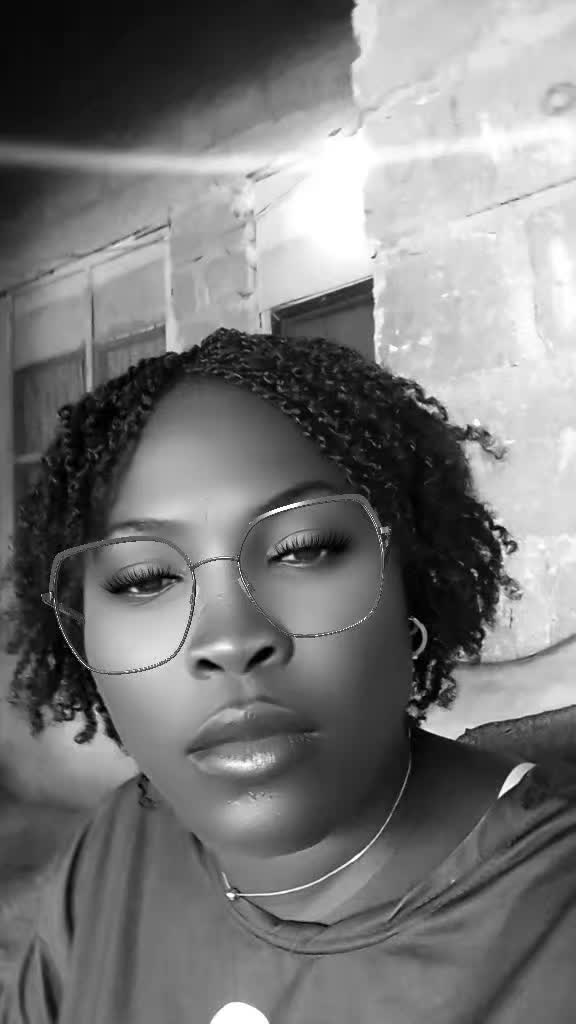 @Sexynora