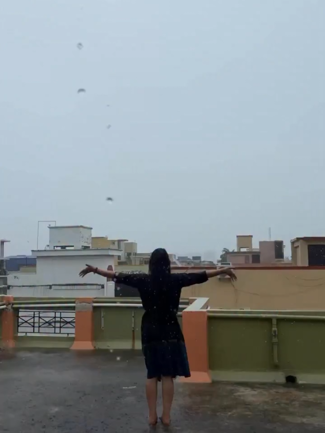 @Aratrika maity (রাই মুখার্জি)