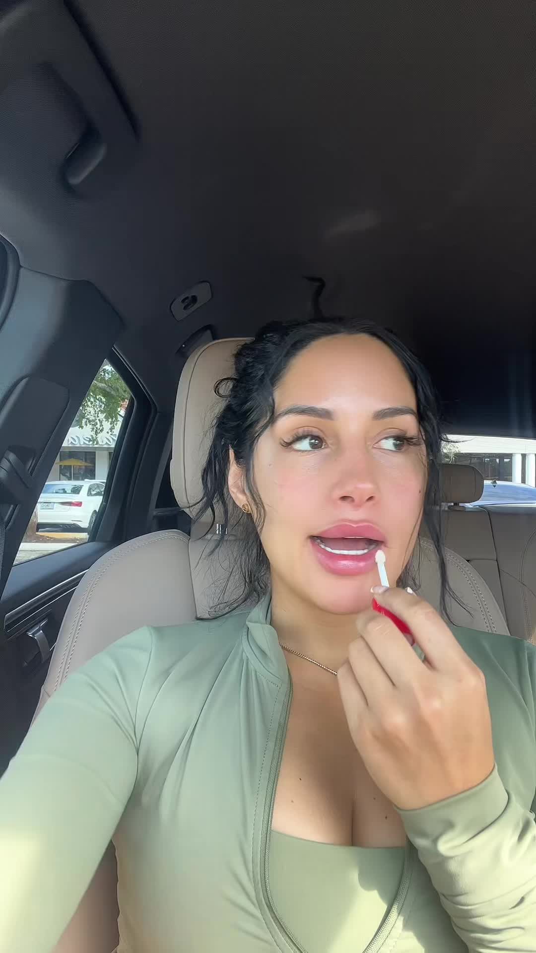 @TheRealKatherinRojas