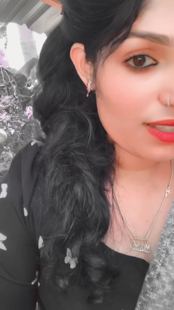 @Nikshi Ammu 🦋👑💫