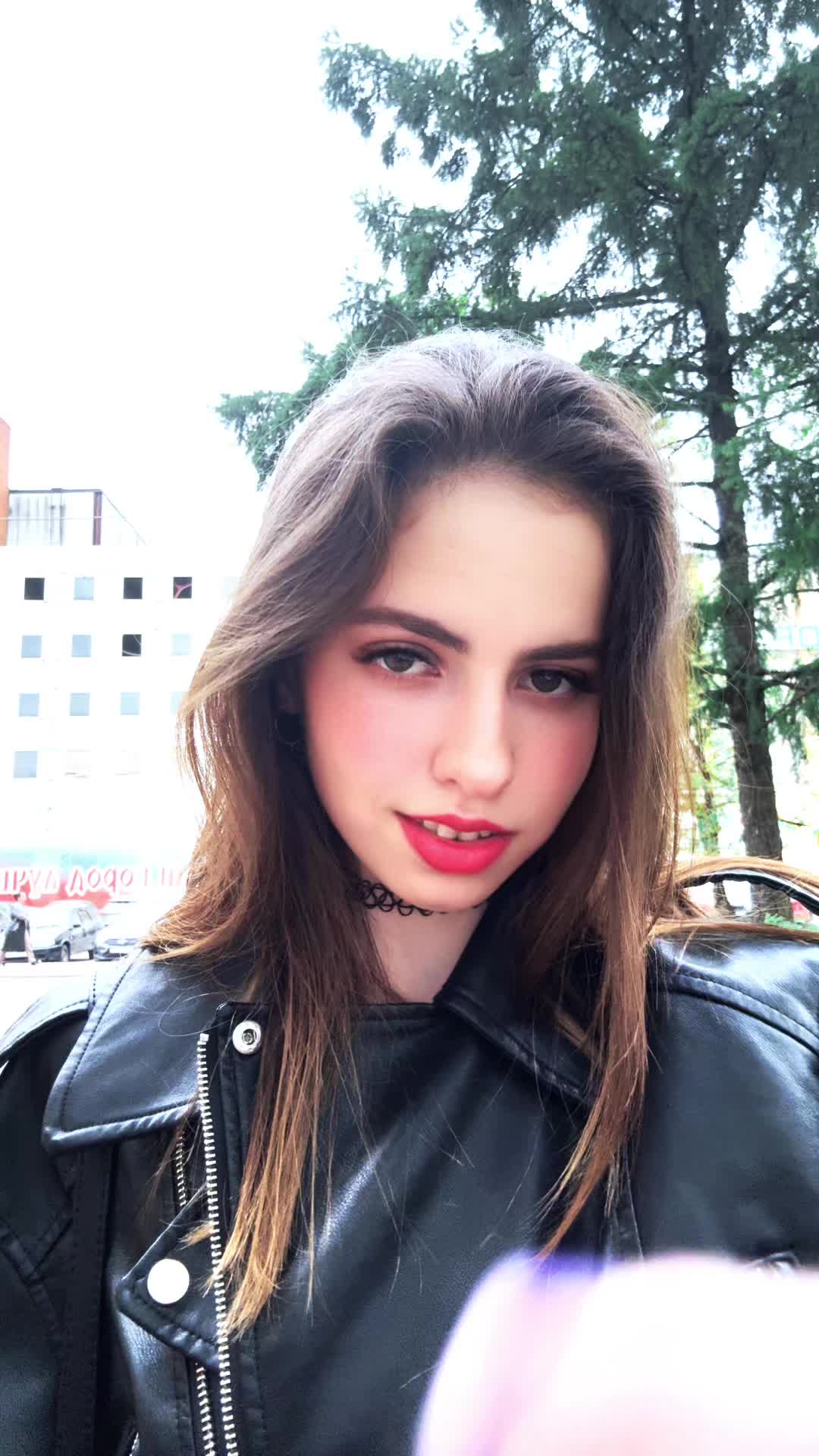 @нюта