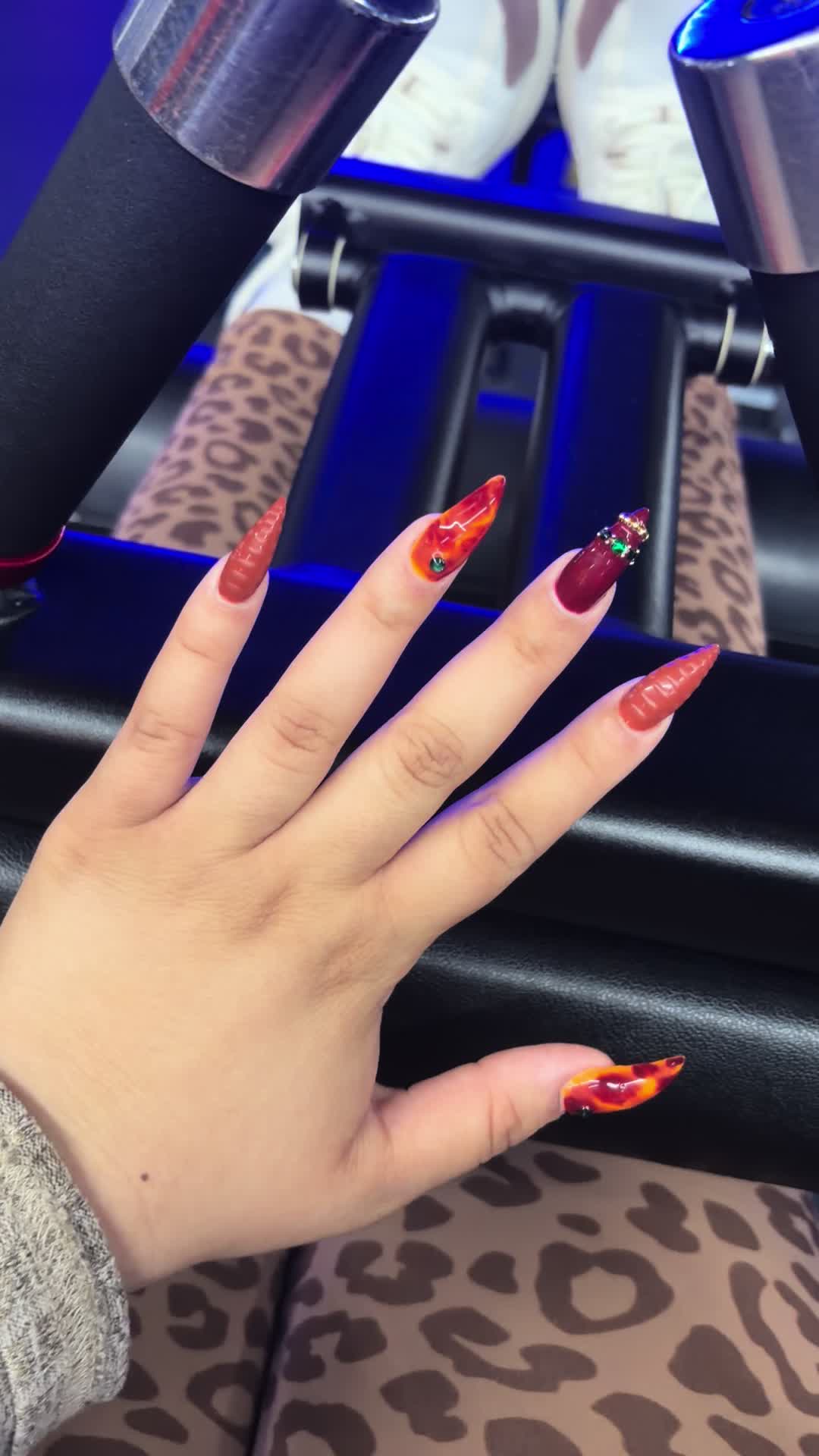 @MerryCherry