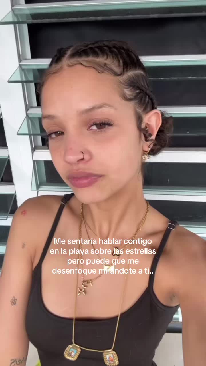 @Ccurlly