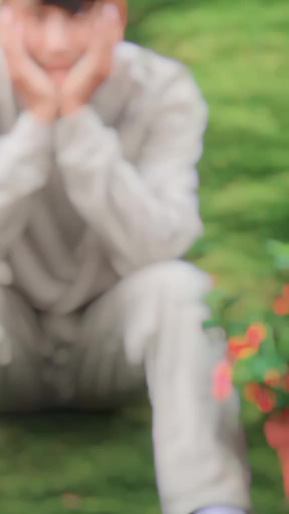 @अभागी छोरो म..✍️🇳🇵(=)🇰🇷