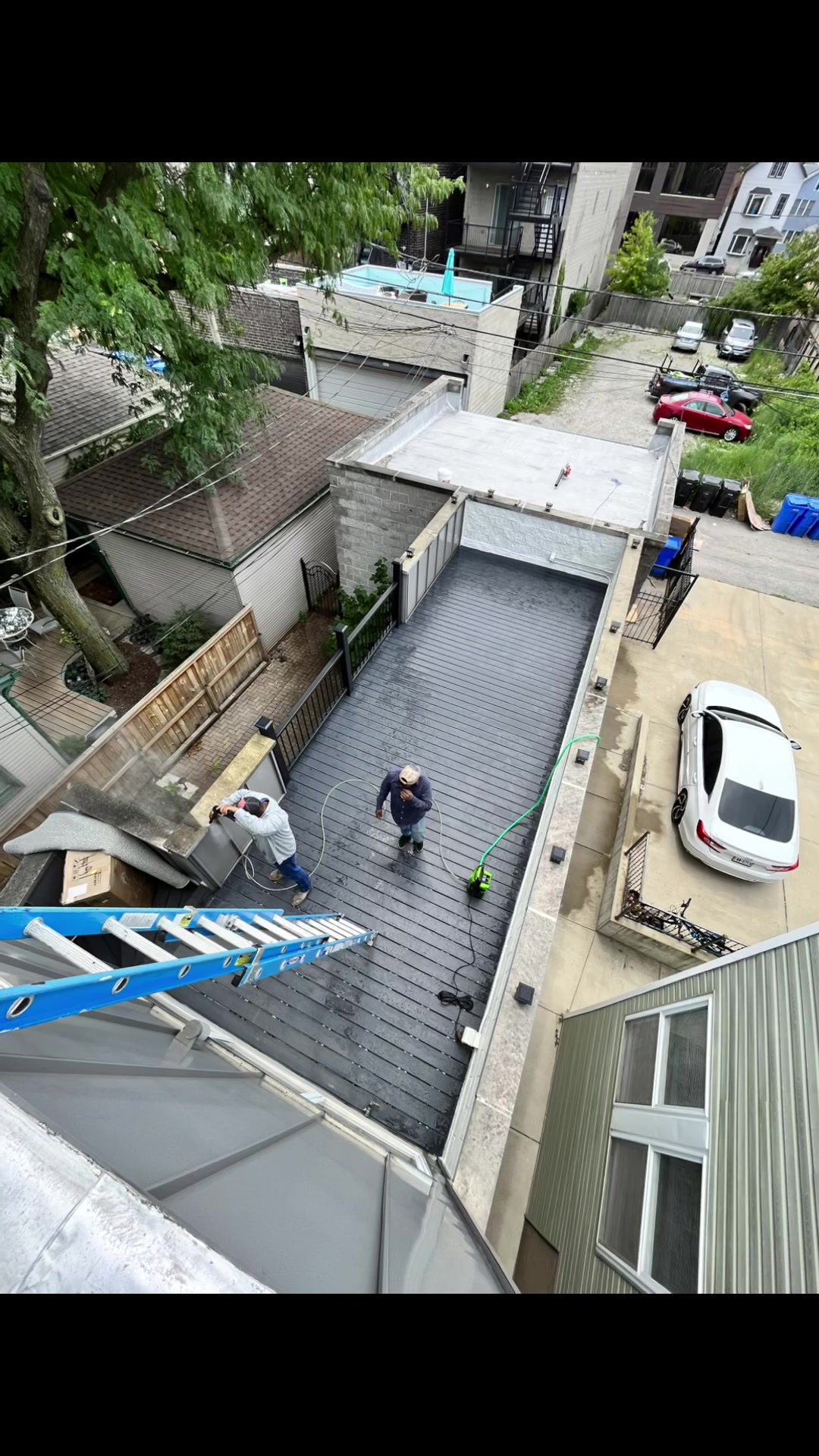 @NOAHS🔵ROOFING